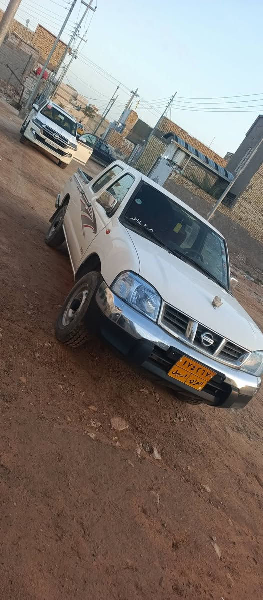 ابو نيس موديل 15 رقم اربيل بسم
شخص معروف بشمال تريد وكاله تريد تحويل وكاله حالين 
بسمي محرك مامفتوح كير اومحرك شرط تبريد ثلج حداديه
جديده سياره ماطالعه حماد شرط نظيفه حيل مال جناي 
ملاحظه سياره خشم البونيد صبق بدون فتح ودواخل 
وباقي سياره كفاله عامه سعر 150 وبيه مجال قليل مكان 
سياره نجف ***********
