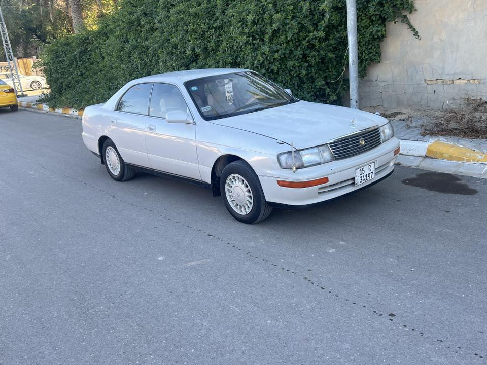 سلام عليكم بطه كروان متصل لون لولؤي مكفوله كفاله عامه موديل ٩٥ مشروع وطني رقم انبار  دولي تحويل ثاني سنويه لل ٢٩  كير ومكينه شرط حداديه صدر تخم تاير مكفوله من الضرربه والطخه دواخلها نضيفه كلش لايت زنون ابيض شاشه ومضخم صوت جام كهربائي كهربائيات كلها شغاله سنتر لوك 
العنوان واسط السعر ٦٦ $ بيها مجال بسيط جداا #السونار #موفق مع #المنشور  للاتصال ***********☎️
