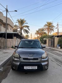 ٢٠١١ • مكينة ٢٠٠٠ • حادث خلفي