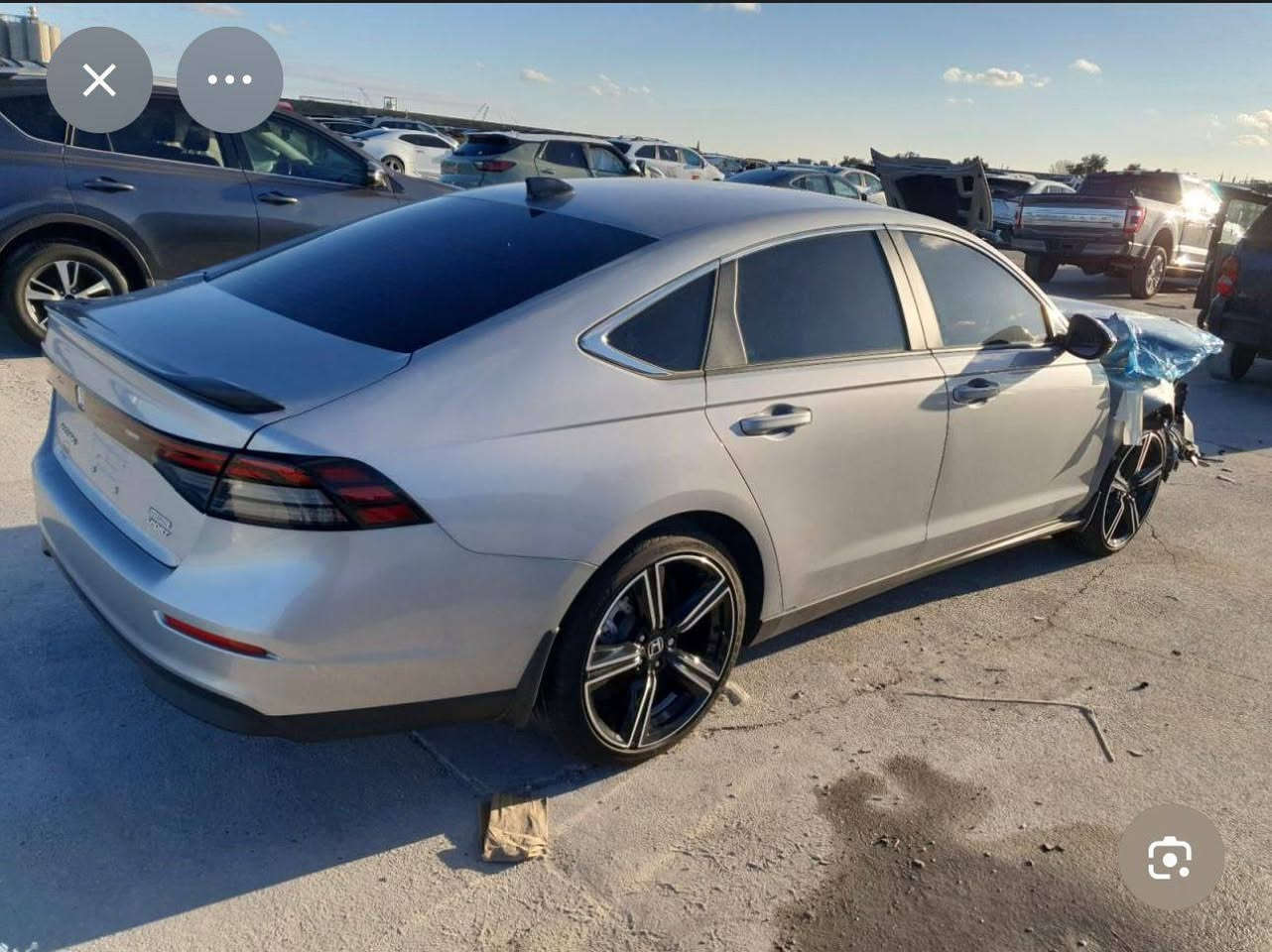 موديل 2023فول مواصفات  عداد 30الف  السعر 180 رقم ***********
