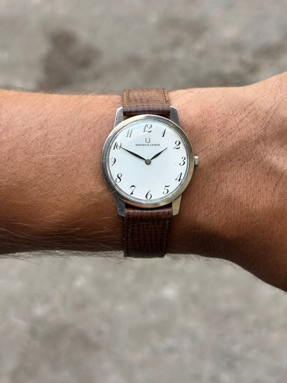 السلام عليكم 
1يونوفيرسال تكويك قطر ٣٣ 
2جان برت سويسري جنيف قطر ٣٤ تكويك
 
***********
1\160$
120$
