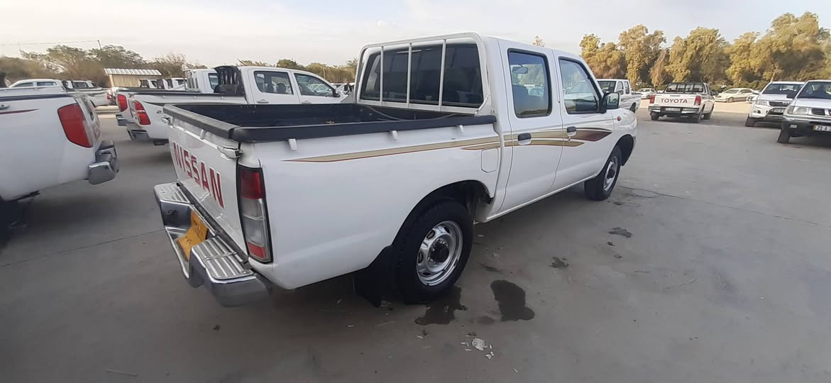 سلام عليكم
نيسان ٢٠١١ سويج كنترول
مكينه ي بيلاد به شه رت
كيرو مكينه ي نكراوه 
رقم سليمانيه شرت تحويل
شوين كلار
***********
