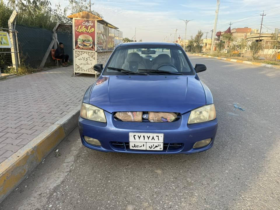 هونداي فيرنا 2000 كير اوتماتيك رقم اربيل سنويه باقي سنه السياره بيهه بس بارد بابين سكن قطره معجون مابيهه تبريد جديد ثلج جاهزه *********** طالب عليهه 60 وبيهه مجال بسيط للشراي مكاني كركوك
