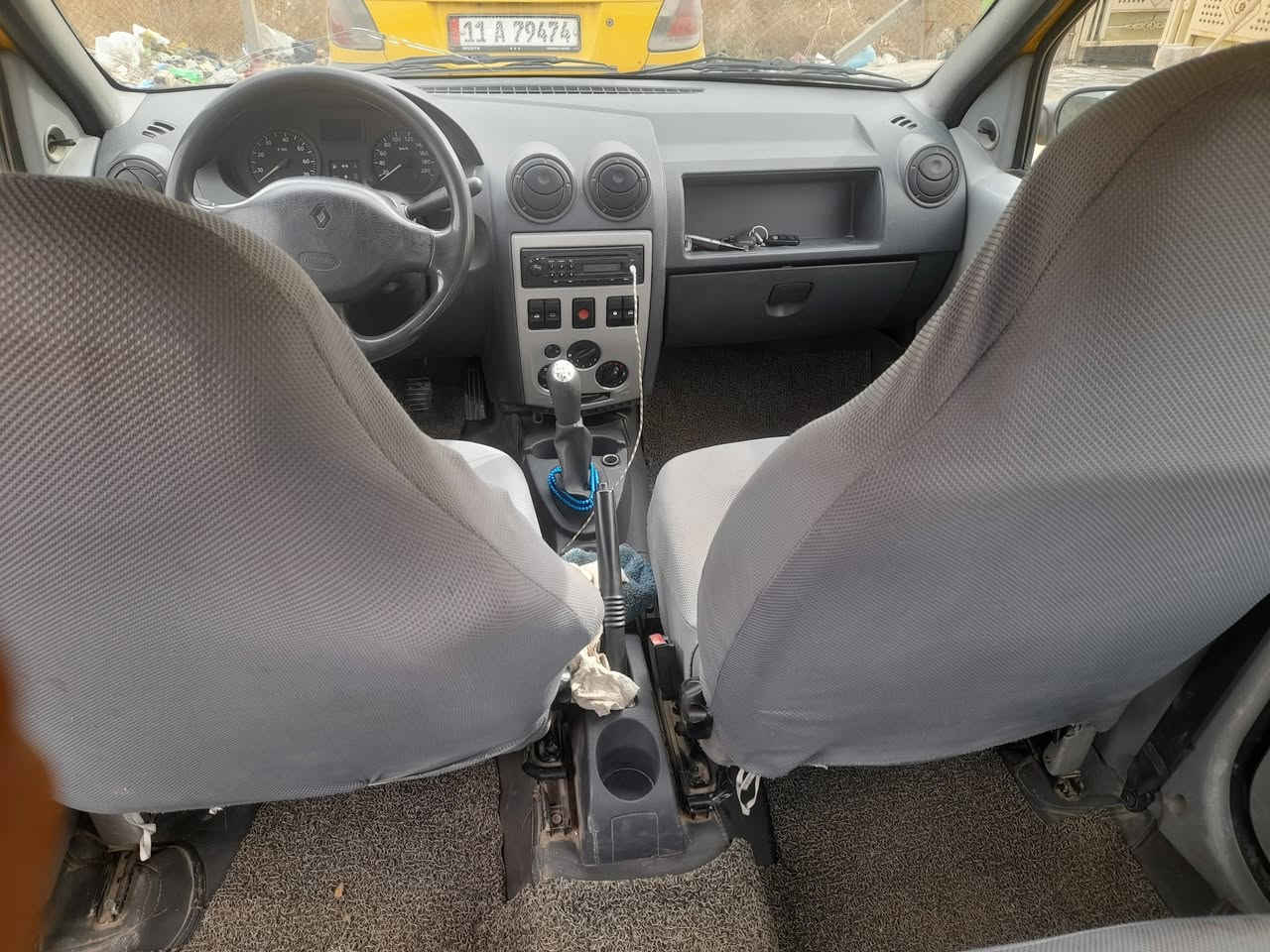 سلام عليكم
رينو لوكان ٢٠١٣ 
مكان بغداد كماليه 
مكفوله عده هاي طخه بل باب خلفي 
تبريد خير من الله ثلج
تحويل ثاني يوم 
مكينه خيط بخار قليل كلش 
تفاصيل أكثر اتصل سعر ٤٨ 
***********
***********
