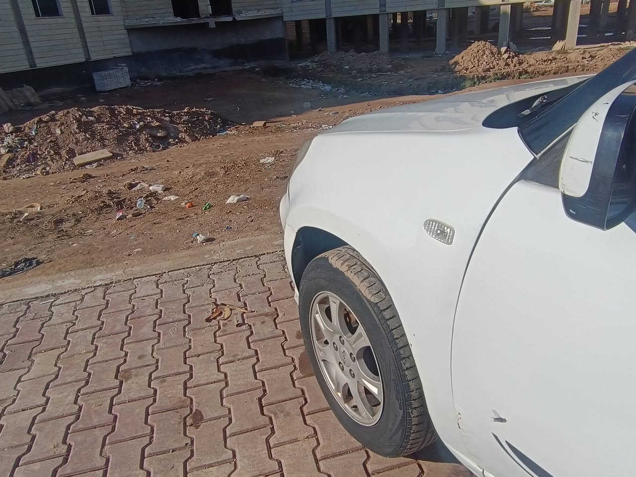 السلام عليكم ورحمه الله وبركاته
اخوان تيكو للبيع 2012 كير كهربائي
السياره مصبوغه حزام بدون حادث اثر تعمير خياس 
سونار بيها 
وباقي سياره شوف العين 
كهربائيات كله شغاله 
تبريد شغال
السياره تحويل ثاني يوم 
مكانه واسط الكوت 
للاستفسار الاتصال ع رقم 
***********

السعر 45 وبيها مجال بسيط حك الجية
