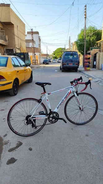 بايسكل C700 ماركة StepDragon
البايسكل نظيف حيللللل مابي أي نقص
گير عقرب شيمانو شغالات
ويالة وكشن ورگبه مختمات StepDragon 
بطيخات Joytech 
السعر 150
العنوان حي الجهاد 
***********
