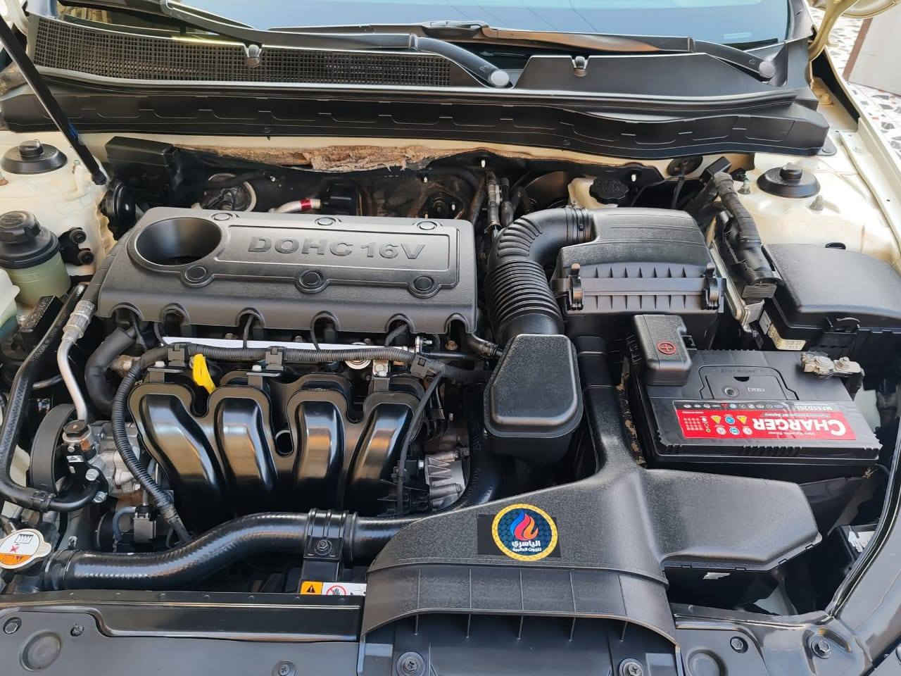 السلام عليكم
كيا اوبتيما خليجي موديل 2014 فول مواصفات 1/1 قماره حديد بيه رش الداير الخلفي الايمن والباقي مكفوله كفاله عامه من الضربه والصبغ والتبديل والبارد  سياره بوضع الشركه ماشيه 158 الف جديده جدآ رقم بغداد مشروع وطني تحويل مباشر مواصفات السيارة محرك 2400  دوش بصمة تشغيل بصمة أبواب شغاله بصمة جنطه حساسات بلاجكتور ويل كب اصلي عدد 5 يدات نيكل من الداخل والخارج تبريد أمامي خلفي دبل كزوز كشنات جلد لد أمامي خلفي لايت عدسه سياره جديده جدآ من الداخل والخارج وجاهزه مكينة كير كهربائيات تخم تاير كله جديد تبريد ثلج  حدادية شرط ١٠٠% تراي زيرو مكان السيارة الناصريه
السعر{138} 
اللاتصال ***********
