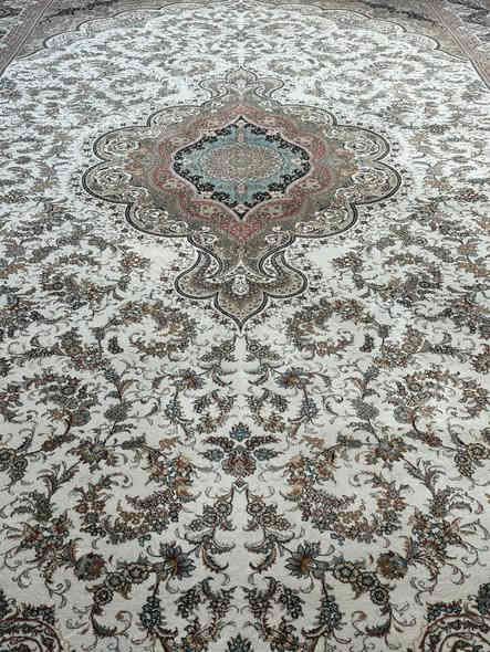 للبيع بشرط 700 شانه كفري
***********
