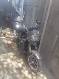 ورحمه الله وبركاته  دراجه هاري أو جبلي شحن موديل ٢٠٢٥ دراجة كلش نظيف م...