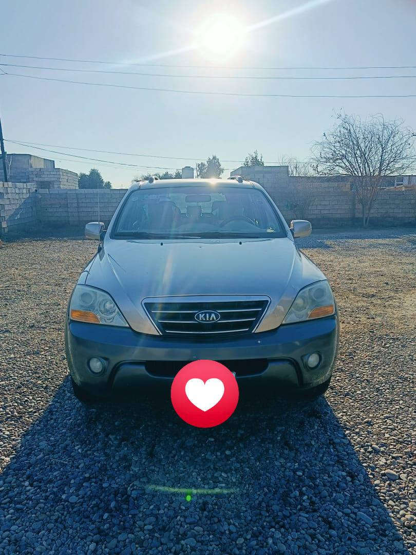 السلام عليكم للبيع سورنتو موديل 2008 محرك سته سلندر خمسه راكب بدون ضرر بلادي للاستفسار ***********
