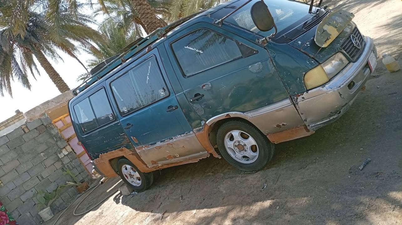 سلام عليكم ستانه البيع موديل 96 مكينه وكير مكفولات تخم تاير جديد دوشمه جديده  السعر 50وبيه مجال حك الجيه عنوان السياره بابل قضاء القاسم رقم الهاتف ***********
