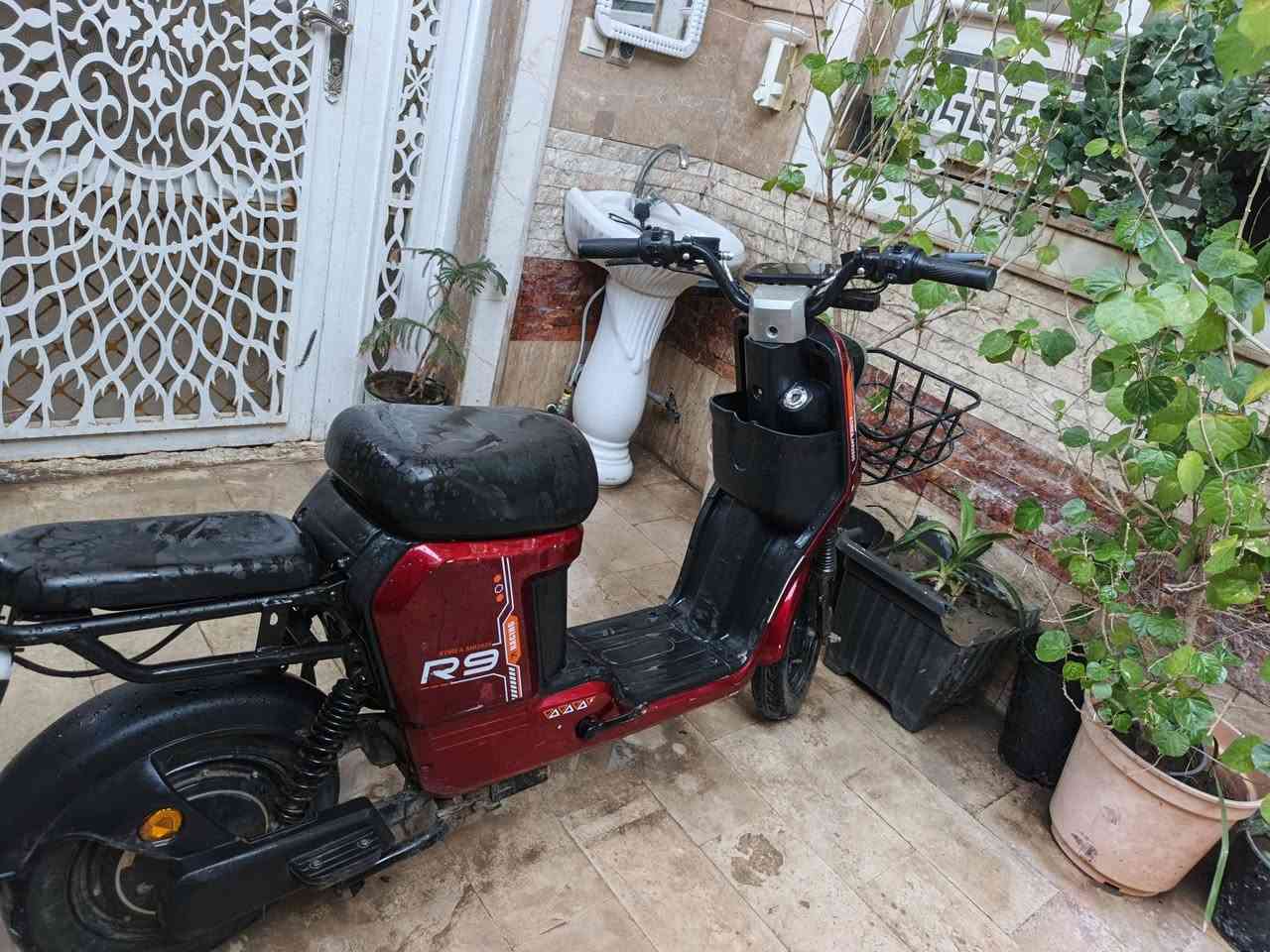 دراجه شحن للبيع اشتريته ب700 ألف اريد ابيعه 450 الف اشتريته صالي 3 أشهر نوعها R9 اشتريته ب 700 لين دراجه R9 رياضيه مو عاديه مثل لي R9 موديلها 2026 الشكل الجديد
لتواصل معنا ***********
