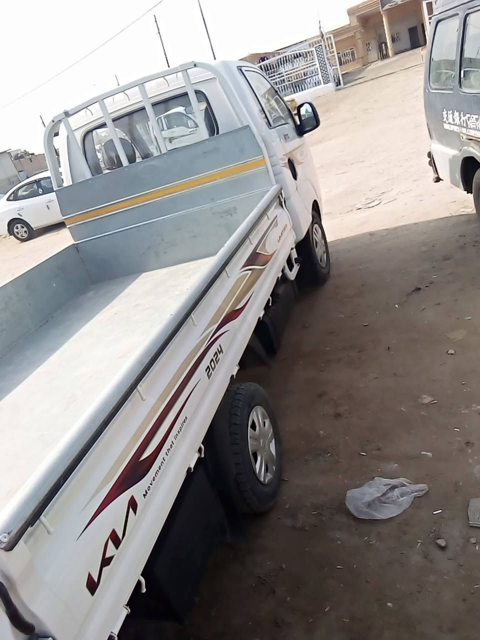 كيا للبيع نظيفه جدا موديل 24 بغداد ماشيه 30
للاستفسار ***********
