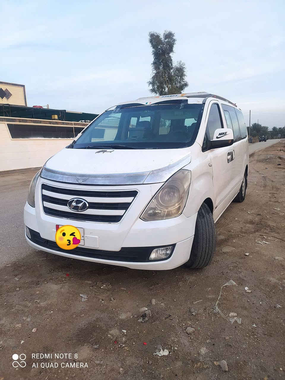 السلام عليكم ستاركس للبيع 2009 رقم كربلاء جاهزه سياره مكينه كير عادي السياره خير من الله حداديه الشراي يتصل وبي خير ويدلل مكاني بلقاسم ***********
  #السعر120 وبيه مجال
