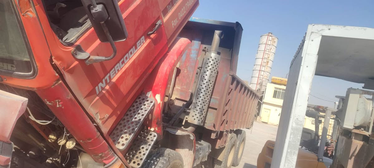 السلام عليكم قلاب سكانيا للبيع ١١٣ دشبول عدل سكف ١٣ رقم صلاح الدين تحويل فقط السياره جاهزه ما عده المحرك 
   السياره بيها صرف وفتحتها ابيعها مفلش المحرك كرنك مابي مشكله السياره ناقصها بوش وبستم وترتيب كهرباء وهواء جاهزه الشاصي بي جكه
صلاح الدين الشرقاط السعر ١٢٠ بي مجال
***********
