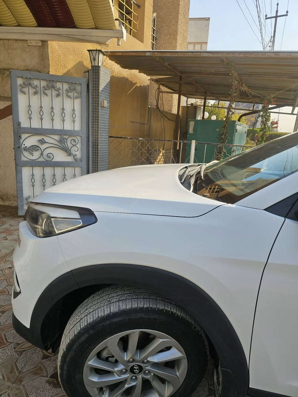 هيونداي توسان 2017
مواصفات خليجي – فول مواصفات
(عدا الفتحة بالسقف)
كلين تايتل
ماشية ٨٧ الف كيلو 
السيارة نظيفة وجاهزة للاستخدام
💰 السعر: 19,000 دولار
للاستفسار التواصل خاص 📩

او الواتس اب :
***********
