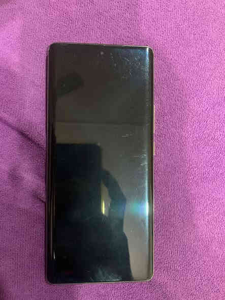 سلام عليكم
انفنكس نوت 40 برو للبيع 
ذاكره 256
ب طاريه 5000
استعمال شهرين اخو الجديد السعر 270 وبي مجال 
للشراي 
للتواصل ***********
