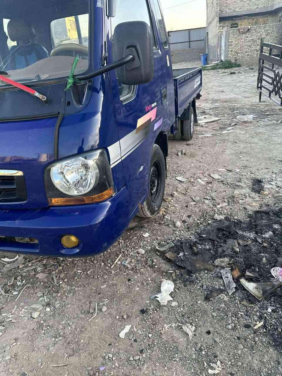 السلام عليكم كيا موديل 2002 مكان بغداد المعامل سعر 68 جير ومكينه وشاصي مقفولات ***********
