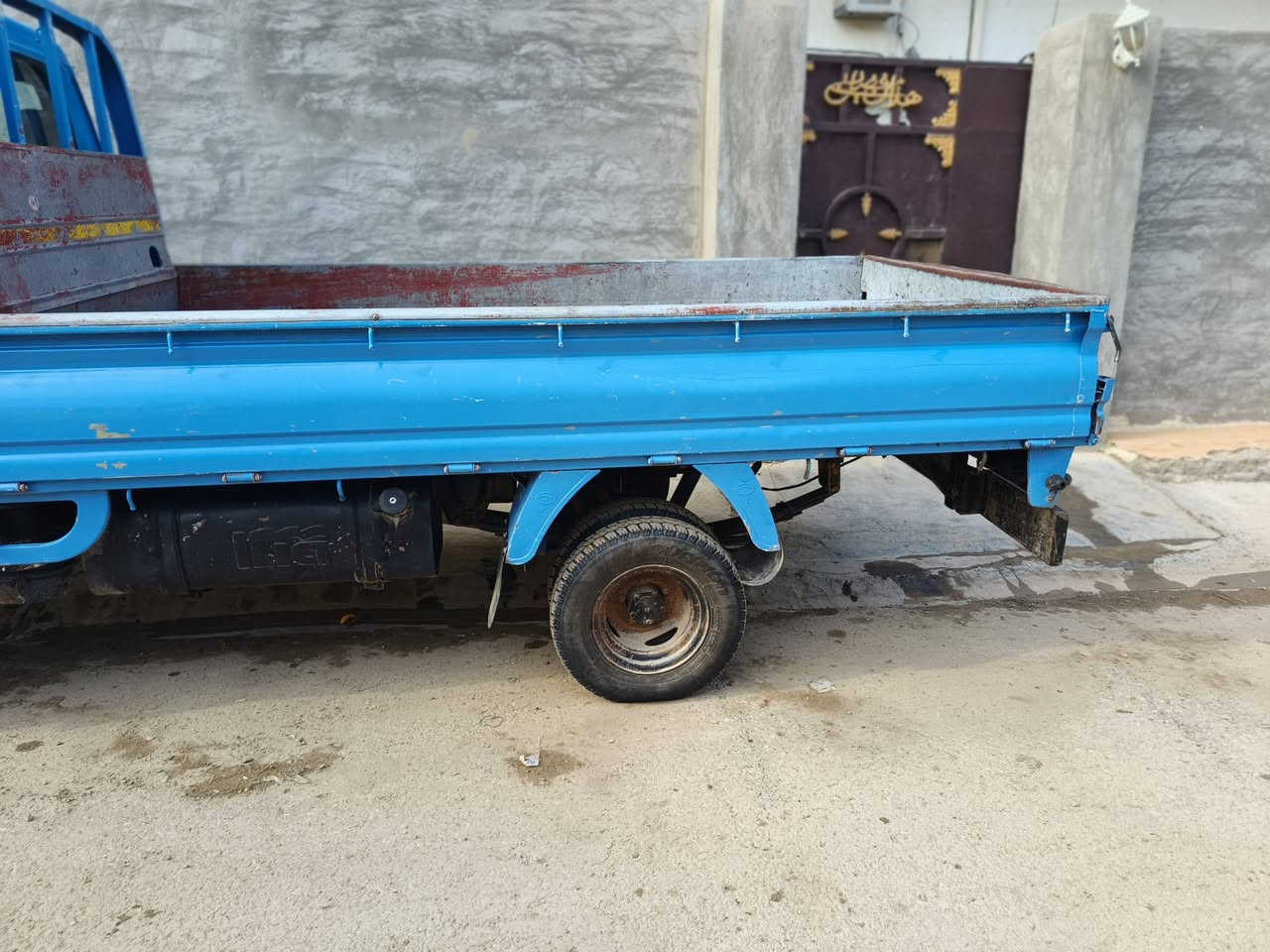 سلام عليكم كيه بنكو لبيع مديل 93 سنويه 28 أرقام جداد بس بعدهن ما مستلمهن عندي وكاله عامه بسمي تخم تاير جديد مكينه كير حداديه نضيفه السعر ٤٤وبيها مجال ***********
