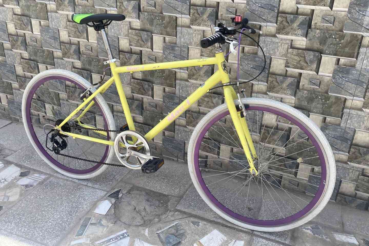 السلام عليكم🌹

للبيع فقط 

بايسكل c700 للبيع

كله مختم بلادي

خفيف جدا وسريع ✈

جاهز اي عطل مابي👍🏻

حجم ٢٨/٧٠٠

وياله المنيوم طبقتين

 7 نمر 

السعر 100 قفل

العنوان :🏭
بغداد الطالبية قرب كلية الادارة والاقتصاد 
 
نعتذر عن المراوس🚲

الرقم للتواصل /***********
