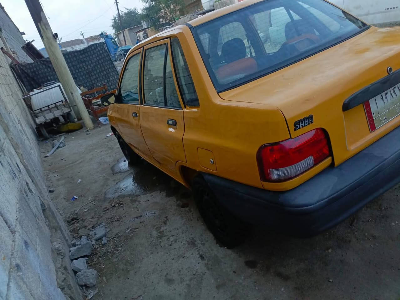 سلام عليكم سايبه موديل 11 مكينه وكير خير من الله شواصي نضيفه مصفره هيئه وغرامات السعر 23 وبيهه مجال رقم الهاتف ***********
