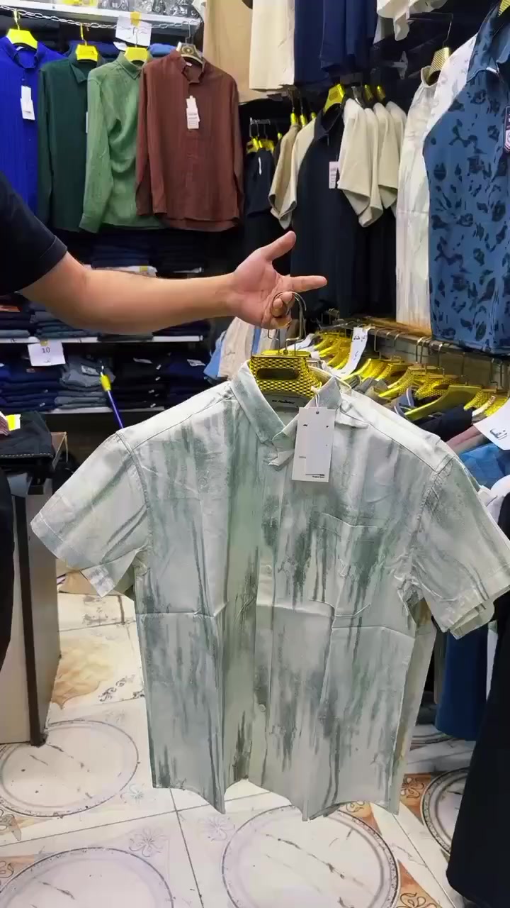 قميص تحفه تركي
كوالتي عالي 10 الف بس


**إذا كنت صاحب هذا الإعلان وتريد حذفه لأي سبب، رجاءا أرسل رسالة إلى الدعم الفني**