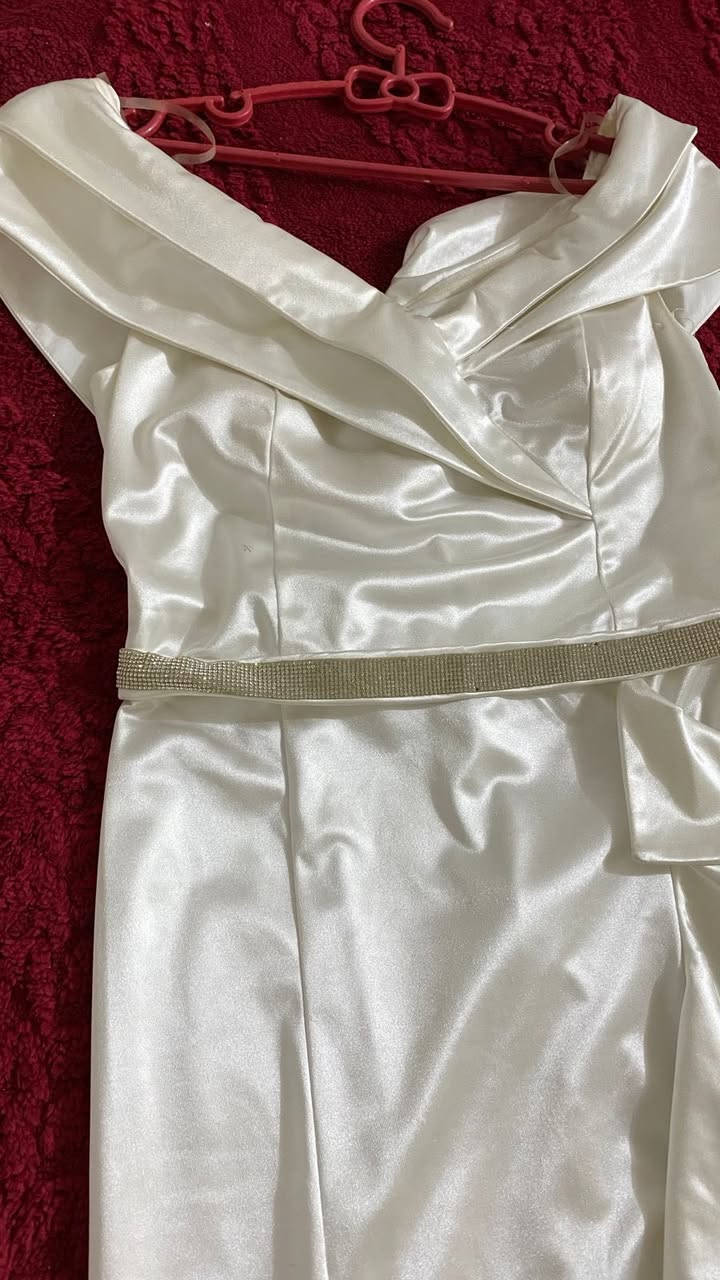 ملابس مستعمله واكو قطع جدد ماملبوسه


**إذا كنت صاحب هذا الإعلان وتريد حذفه لأي سبب، رجاءا أرسل رسالة إلى الدعم الفني**