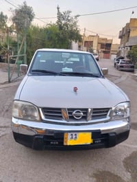 بيك اب نيسان شبوط 2012 سياره كير مكينه خير من الله صدرها جديد تخم تاير...