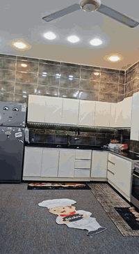 اللهم صلي على محمد وال محمد الطيبين الطاهرين دار للبيع مساحه 250واجه 10يحتوي ع غرفتين وصاله مفتوحه ع مطبخ واستقبال خارجي يحتوي ع مطبخ ومنوروصحيات داخليه و خارجيه وبناءطابوك  ،،طابوزراعي قرب شارع نجمه شارع لحله شارع كشك علاء سعرمع الاثاث 95وبي مجال ***********وتوكلنا ع الله
