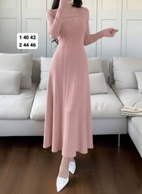 فستان شانيل • الطول ١٣٥سم • مقاسات ٤٠-٤٢،٤٤-٤٦