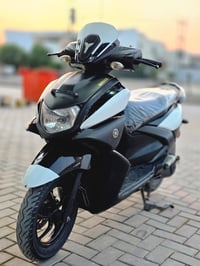 ZR. موديل 21 السعر 1350وبيها مجال. نضافه فول ومكفول  اتصال لو واتساب 0...