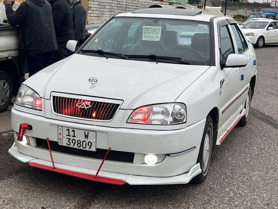 كوين شيري ٢٠١٠ماشيا١٣٤
مكينه وكير شرط سياره بلادي لاصبغ ولا معجون ولا اي شي 
تبريد ثلج شاشه طخم تواير باتري كلو جديد ماناقصها بس ستر الله زينول سياره متعوب عليه كابون مابيها رقم بغداد انكليزي الشرعي بل موصل هذى سنويه كله جديد باقي التفاصيل اتصل ***********
لحد يتصل وتساب فقط سيم كارت
