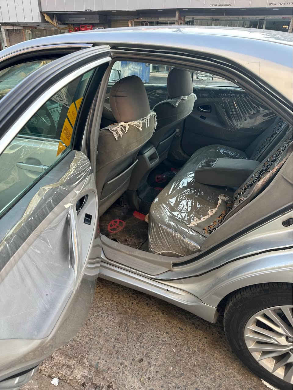 كاميري 2009
خه ليجي
نمونه له جواني
٦ بارجه سبوخ
جه مبه كي بيشي هه يه
بشتى كه بسه
گير مه كينه به شه رته
ته بريت ساردو گه رم به شه رت
سياره يكي زور تونده
4جام كاره باي
هه موو گياني به شه رت
شوين. هه ولير
سه عرى 83
ئه كه ر موشته ري ته لفون بكه
***********
واتساب  فايبر Singapore
