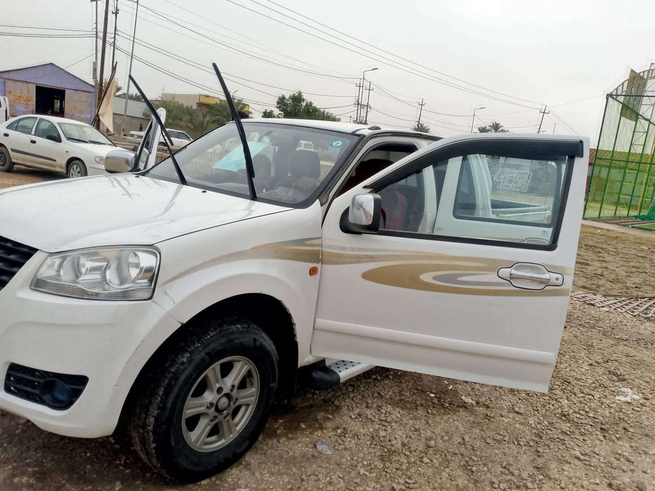 السلام عليكم سياره ا حلوه.   قاعده حلوه السياره الجهاز مجهزه سياره ب 95 وبيها مجال عنواني بابل.     ***********
