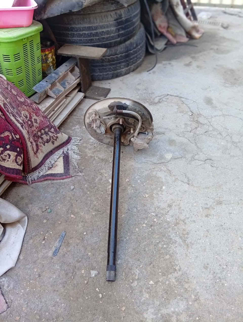 السلام عليكم أدوات تفصيخ لاندكروز برادو تسعينات للتواصل رقم ***********مكاني سماوه
