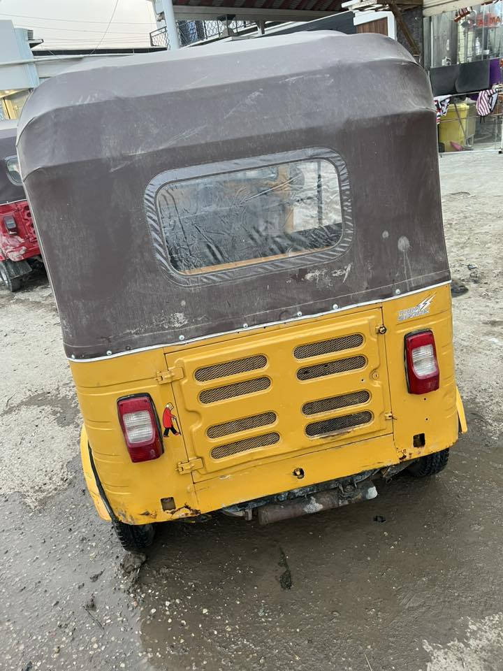 سلام عليكم ١٨ شهر ١٠ اوراق المصطفئ مكتني الحمزه الغربي***********
