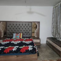 غرفه نوم • ٧ قطع • للبيع