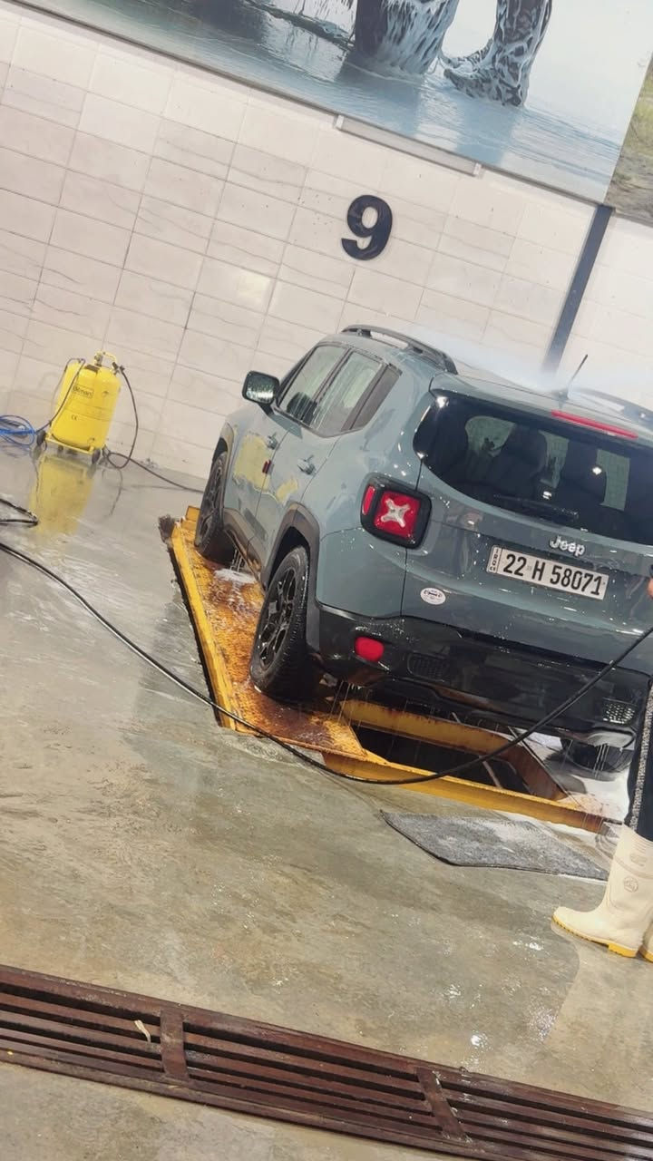 السلام عليكم رمضان كريم عليكم
اقره تفاصيل كامله سياره بسعر البلاش وقبل الفطور 
جيب رنكليد 2017 
اربيل الجديد
سياره حادثه مبين بل صور 
محرك 2400
كير محرك تبريد 
حداديه نص ونص 
عندك مراوس 
بيع 
بخدمتكم واذا اكو 7 راكب 6 راكب سياحي اراوس 
السعر 100 
شده بيه مجال كلش قليل
***********
واتساب
