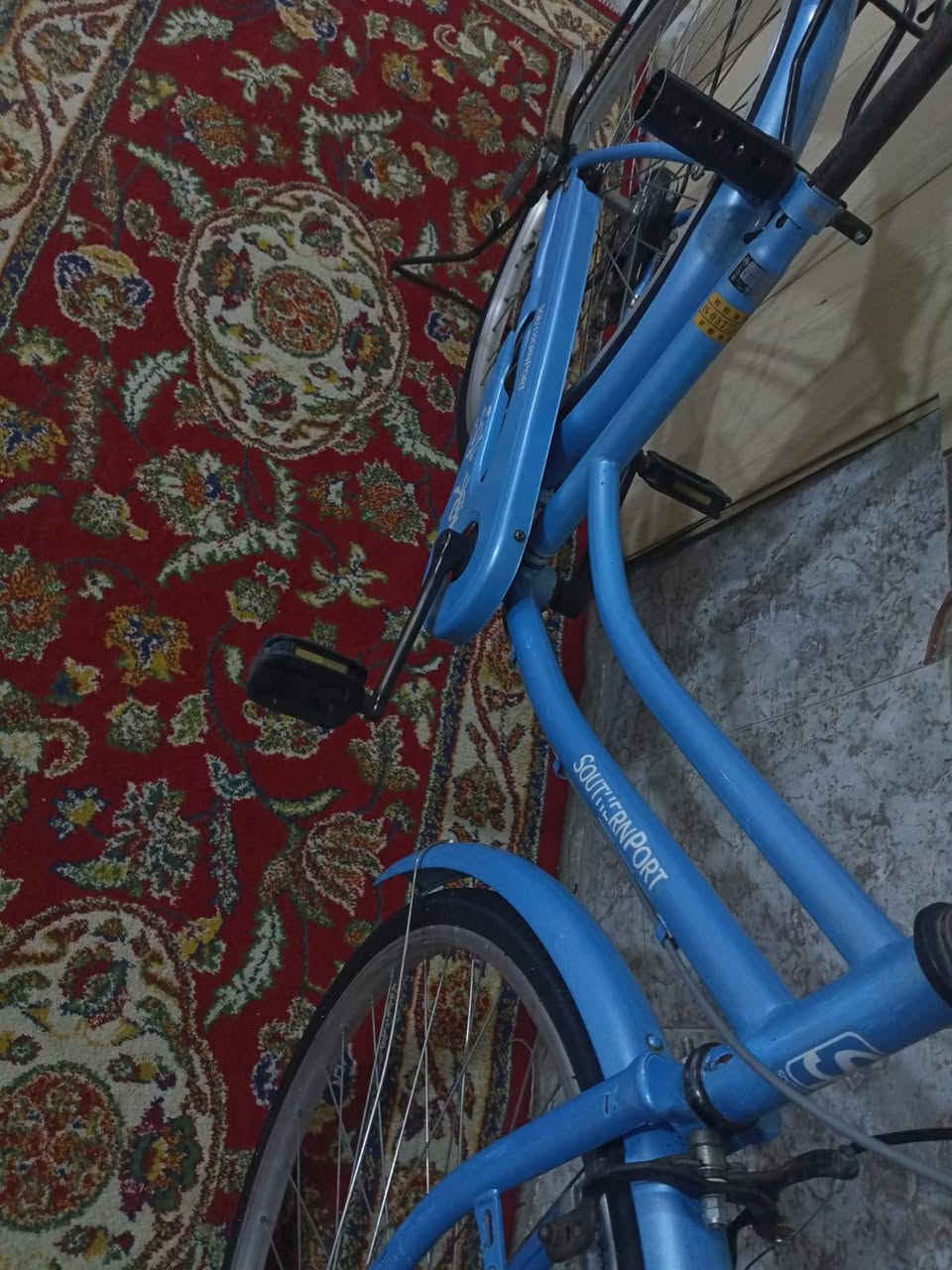 سلام عليكم بايسكل بناتي للبيع حجم 26 بايسكل كلش نظيف اي نقص ما بي جاهز  بايسكل مال حاويه مال حاويه موديل 18 المكان بغداد الشعب السعر خاص استفسار على هذا رقم واتساب  ***********
