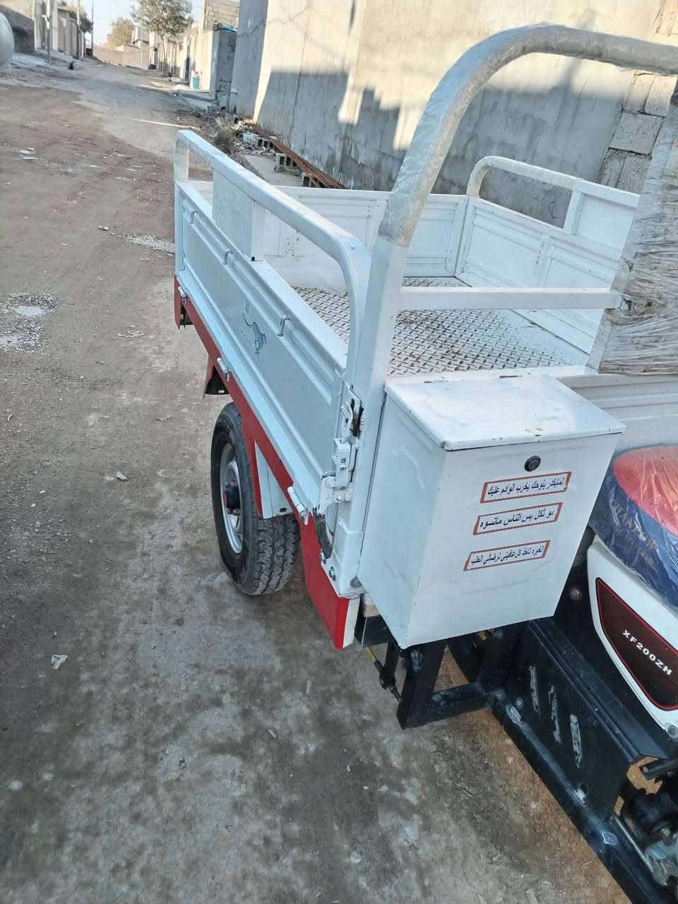 للبيع ستوتات 2 موديل 20 نظافه كله بالشرط بدون صبغ بدون لحيم مكاني،طوزخورماتو،،الشراي يتصل مامتواجد ع الفيس ***********
