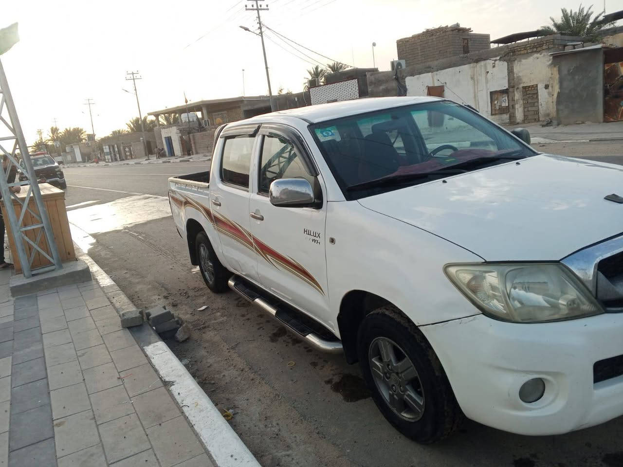 السلام عليكم فلاونزا  للبيع للبيع مديل 10 سنويه 28 رقم نكليزي بسمي تحويل ثاني يوم سيارة مجفيه  مكفوله تكم  وشاصي  ولقود كله سليم سيارة مكينه وكير  كارتون شرط لا تبخير ولا تنقيص اكسن جديد  حداديه جديده سيارة ما بيها نقص جاهزة من كلشي   تبريد شقال ثلج 🥶 كهربيات كلها شقاله سيارة ما شقل وسعرها 124 وبيها مجال الشراي  واذا مراوس  بكوستر فقط كوستر  ونطي فرق  مكان سيارة بصرة  مدينه  الستفسار اكثر اتصل عل رقم  ***********
