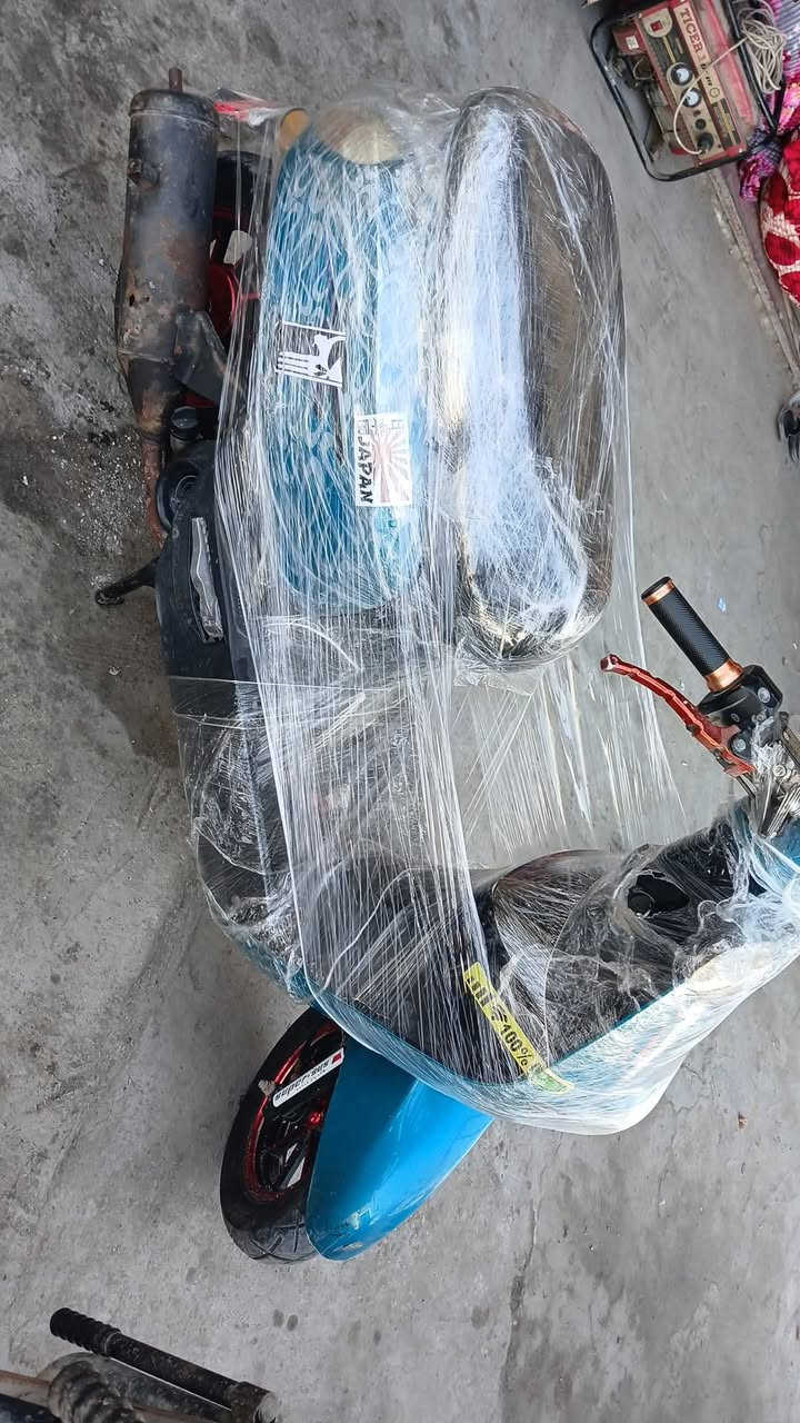 للبيع للبيع بوليس صيني موديل 2024.  كفاله وجاهزه نقصها بس سلف مكينه مكفوله.  سعرها 400 بيها مجال مكاني كربلاء قنطره اسلام للستفسار خاص.


**إذا كنت صاحب هذا الإعلان وتريد حذفه لأي سبب، رجاءا أرسل رسالة إلى الدعم الفني**