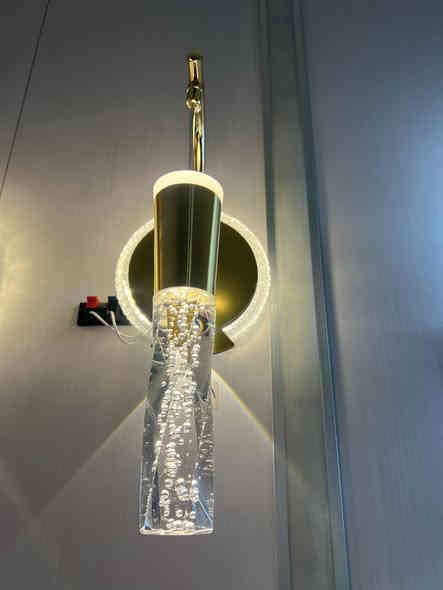 براكيت ثريا جداري ثلاث حركات السعر 17000 التوصيل 5000 الكميات مجانا للحجز والاستفسار الاتصال على الارقام التالية ***********
***********
