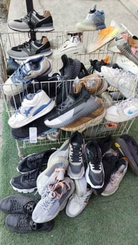 متوفر احذية بالة اوربي  شلعة كاملة القطعه ب5000 الاف رجالي شبابي القيا...