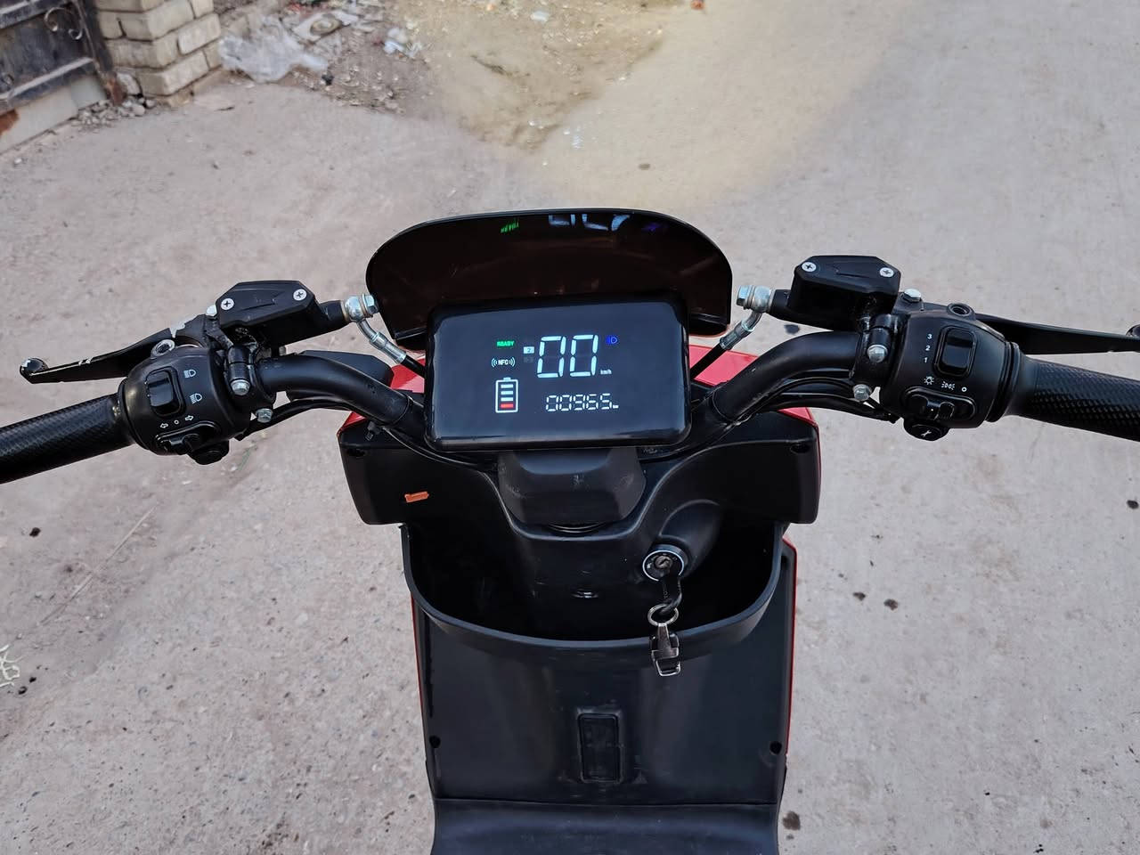 دراجه شحن ٢٠٢٥.
خمس بطاريات. وحجم البطاريه كبير ٣٢ امبير

كهربائيات كلشي شغال ٠
شارات يمين ويسار
سرعه 70 حقيقي
الرقم ***********
سعر. 600 الف وبيه مجال
