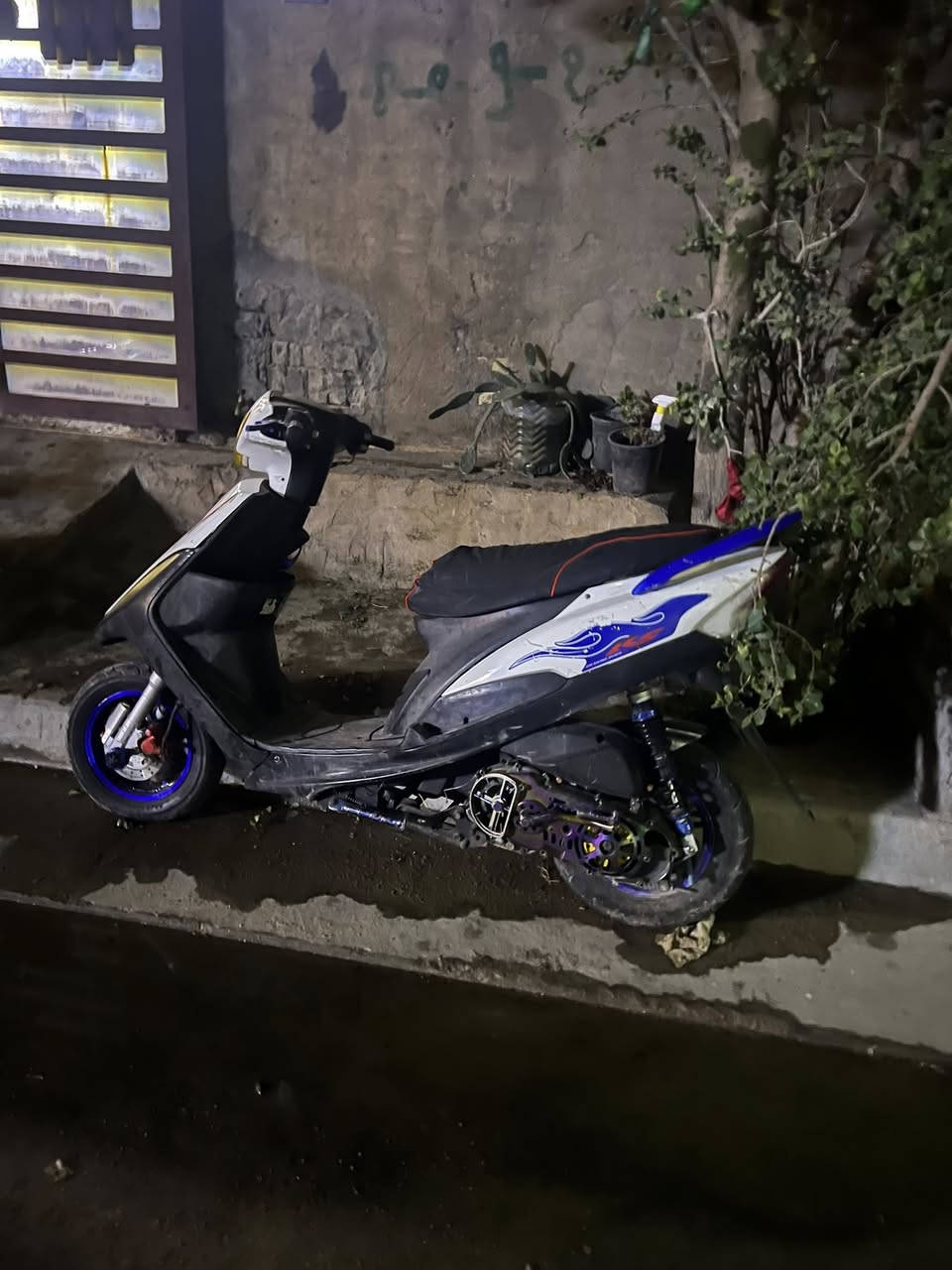 سلام عليكم شباب حبايب قلبي ماكس عداله للبيع بوشه 55رياضي مزودة فول تزويد كلاجات رياضي مامي خلفي قايش جلاتين قبق هندر رياضي كامل +وياله+دبلات مامي خلفي رياضي +يدات بريك رياضي +كلوب عدسه د+صالصنه دراجه حلوة مرتبه شلعه تخبل  سعره خاص ماكني بغداد جديدة سريع محمد القاسم رقمي ***********
