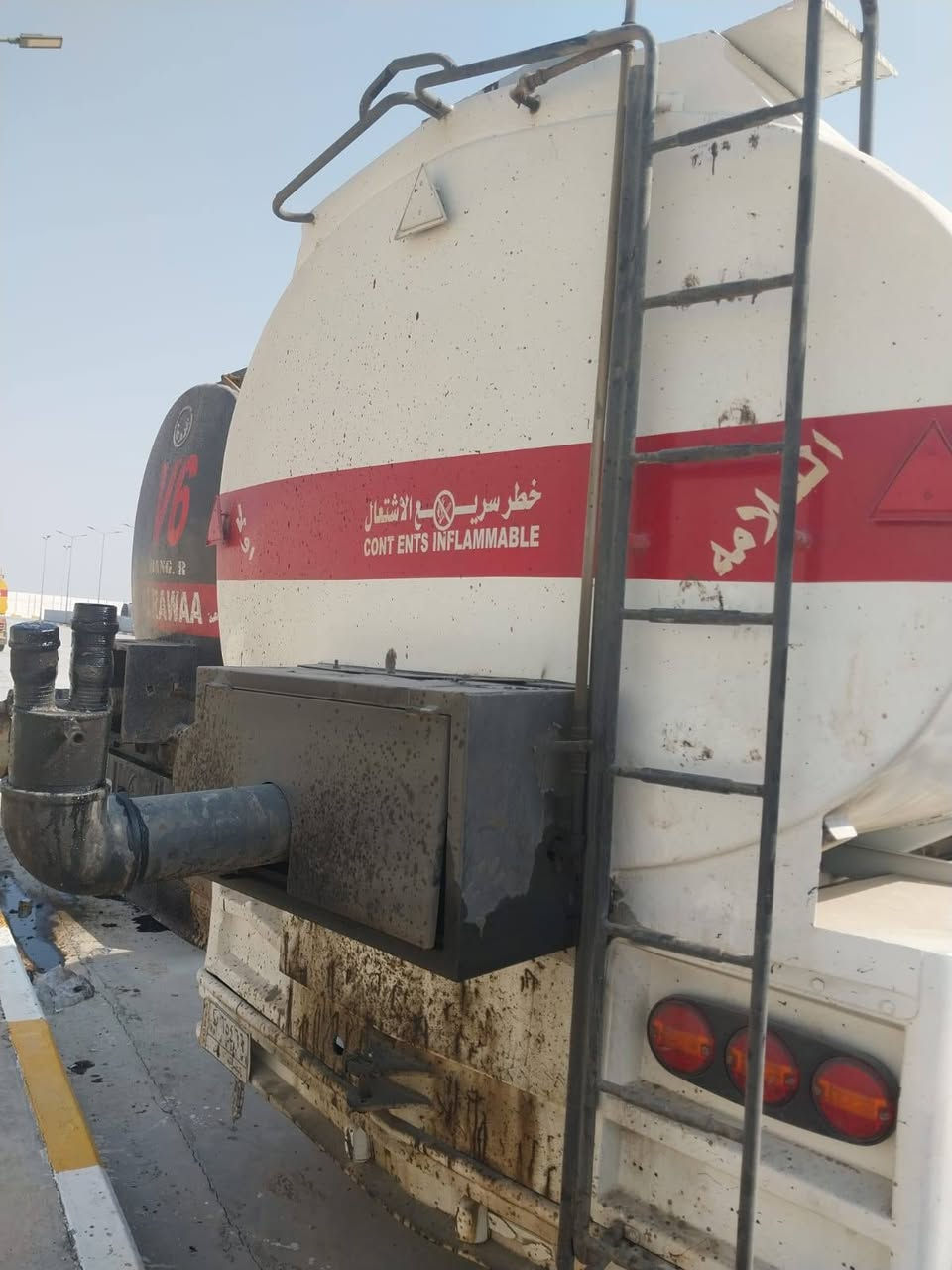 سلام عليكم تانكي بويلر البيع حموله ٣٦ تلاثه دنكير  الاتصال على الرقم
***********
