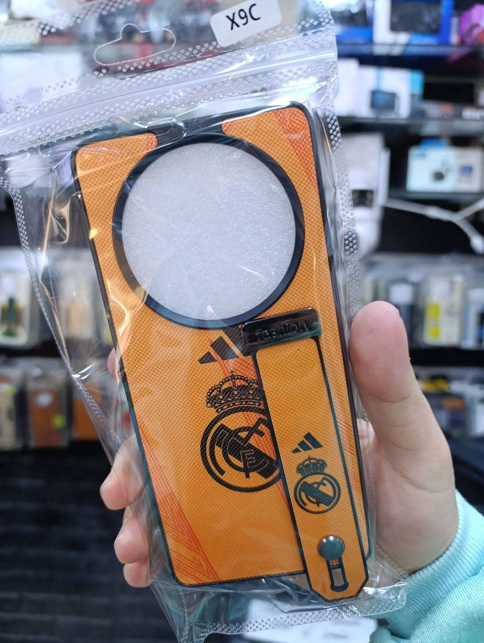 وصول حافظات حديثه تصميم. روعه
سعر.  3 ألاف.  سعر ثااااابت 
يوجد توصيل
Honor X9C
Honor X9B
Honor X7B
Honor X8A
Honor X6C
Honor X7C 
Honor 
Honor X7 2022

Realme 
Realme C51
Realme C75
Realme C55
Realme 8

Infinix
Infinix Smart 8
Infinix HOT 60 Pro +
Infinix Smart 10
Infinix NOTE 40 Pro
Infinix HOT 60i

Tecno
Tecno Spark 40C
Tecno Camon 40 pro 5G

Iphone ايفون
ip 15 pro Max
ip 13 pro Max

العنوان (مكتب اندرويد) موصل حي الميثاق -
بداية صعود لشارع مكة - مقابل جامع البر الرحيم  

للاستفسار

اسيا /  ***********

زين /   ***********

كورك / ***********
