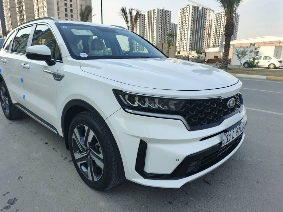 كيا سورنتو 2021 ( خـليـجـي )  شركه دوليه 
مكفوله من الضربه والصبغ   والبارد
رقم بغداد بسمي ارقام جديده وهزه جديده وسنويه
مواصفات
بصمه 
كشنين كهربائي
تشغيل عن بعد 
باب خلفي كهرباء  
نضام بريك ابي اس 
لدات اماميه خلفيه
لايت زنون
كامره اصليه دواره 
حساس امامي خلفي اصلي
شاحن وايرليس
3قطع تبريد
لد امامي بكلايت لد
شاشه كار بلي اصلي 
كروس سرعه
تحكمات ستيرن
اريل انفكيشن
سبعه راكب
ويل كب نيكل
بصمه تشغيل وابواب 
6 سلندر  م3500  مامفتوح بلادي
8كير مامفتوح بلادي   
ترحيب  
كامره دوارة      
مري شفط    اشاره بالمري 
برادات بلاديه 
شاشه كبيرة 
فول تحكم استرن 
اربع انظمه قياده  Sport  eco cimfort   smart 
كشافات ضباب رباعي
علامة بالدواسه 
السياره جديده جدا جدا مكفوله من الضربه والصبغ  السياره جديده ماشيه 42 الف
السعر 270$
***********

*********** بغداد, العراق
