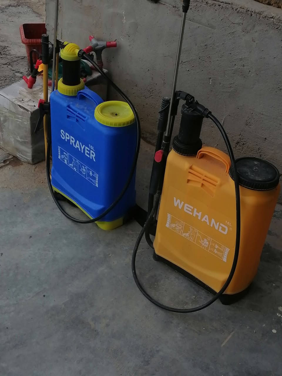 تم بحمد وصول وجبه جديده من الشعير الصيفي بونيكام اصباني مرشات ٢ لتر عادي اصلي مرشه ١٦ لتر علف أربيل فيد بقري تسمين اسعار مناسبه جدآ جدآ جدآ جمله مفرد العنوان القياره قريه الجدعه الشارع العام مقابل مجمع ابو عطيه رقم الهاتف *********** علي
